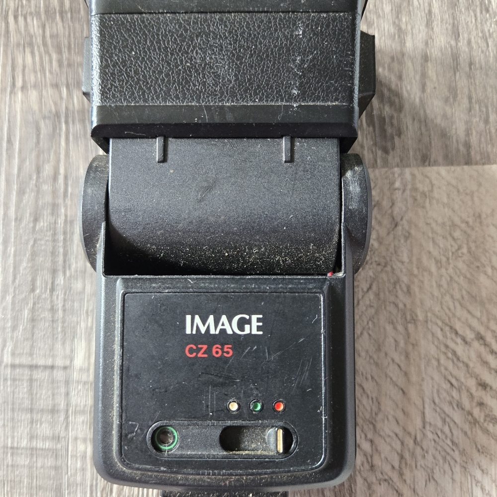 Image CZ 65 Flash Unit 90s Analog Vintage Camera Accessory - Picture 6 of 10
